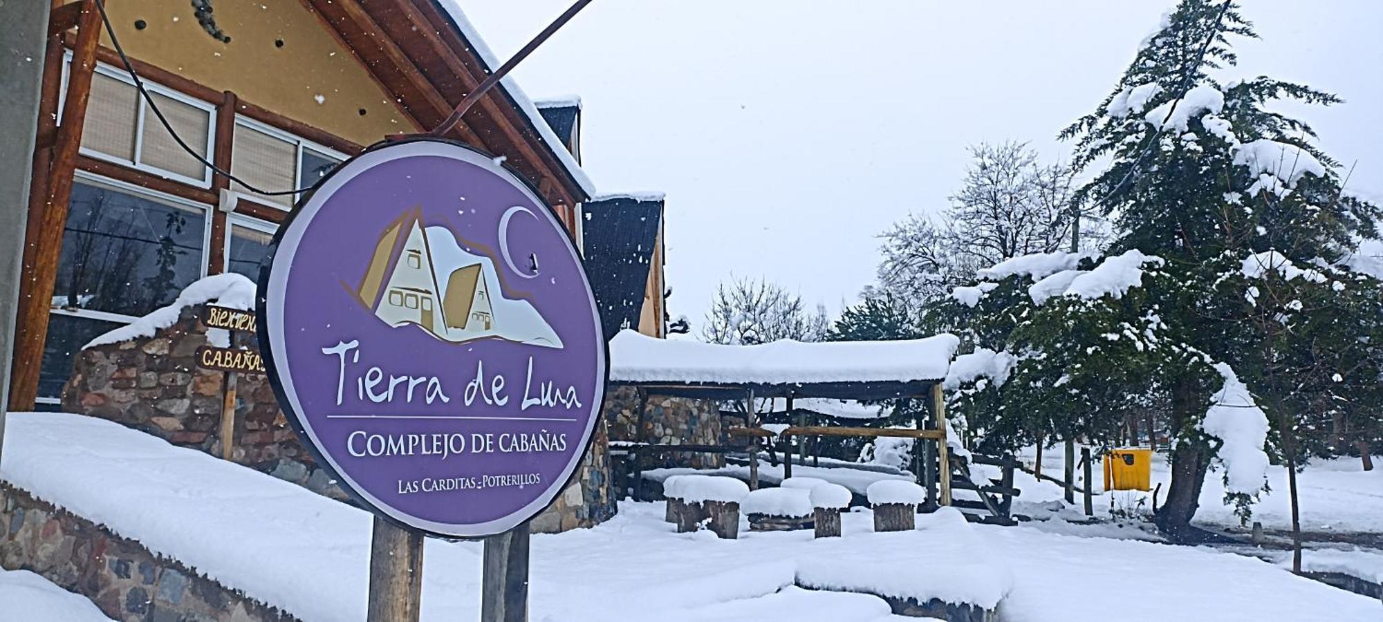 Complejo De Cabanas Tierra De Luna Potrerillos Esterno foto