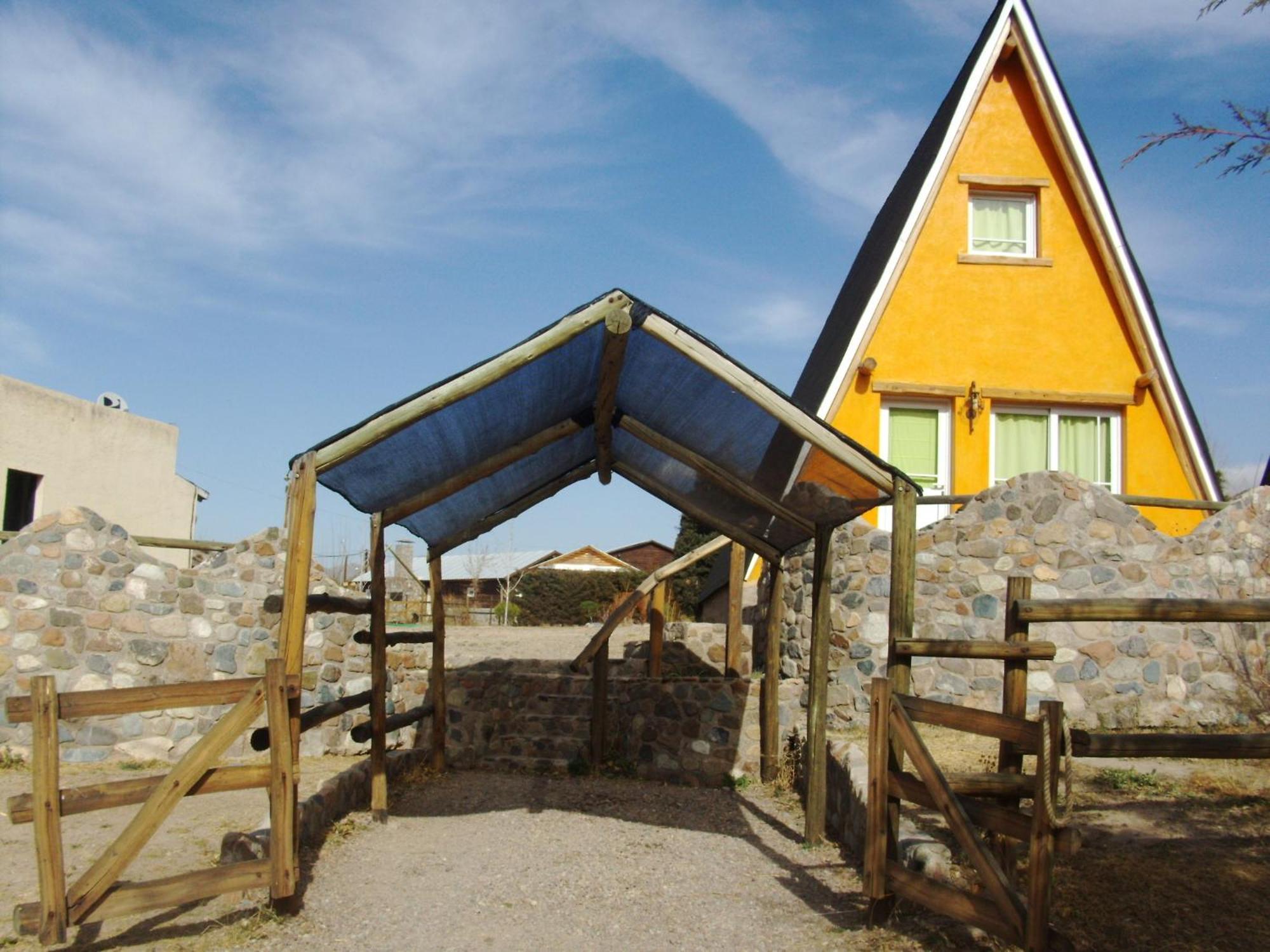 Complejo De Cabanas Tierra De Luna Potrerillos Esterno foto