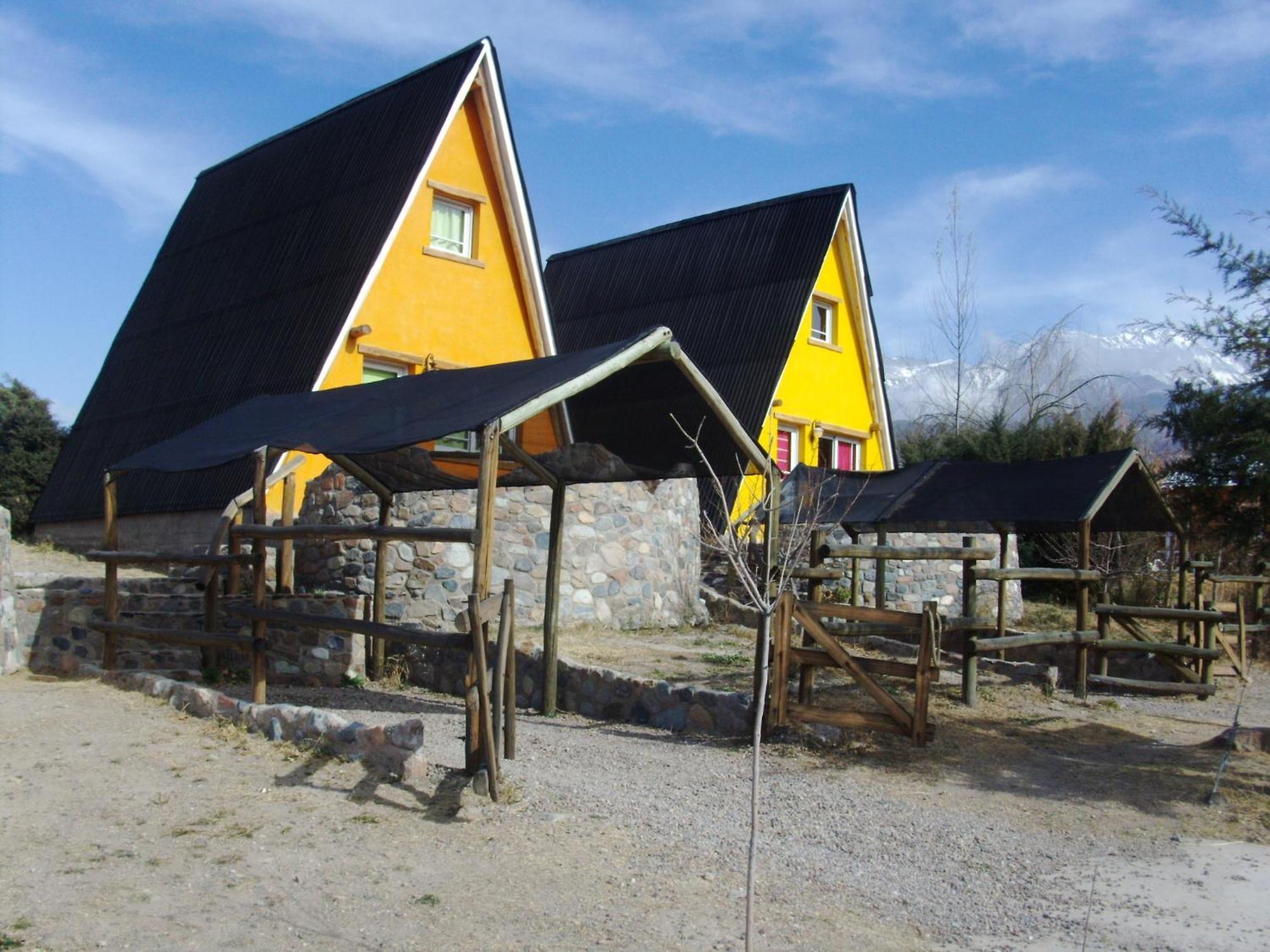 Complejo De Cabanas Tierra De Luna Potrerillos Esterno foto