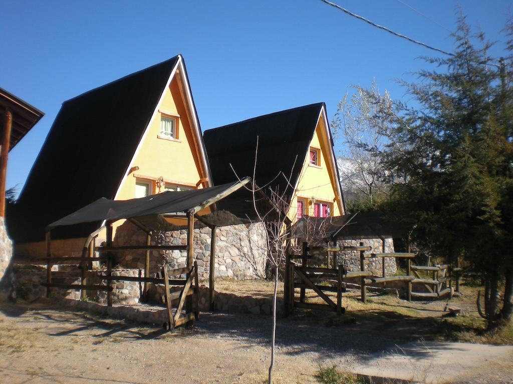 Complejo De Cabanas Tierra De Luna Potrerillos Esterno foto